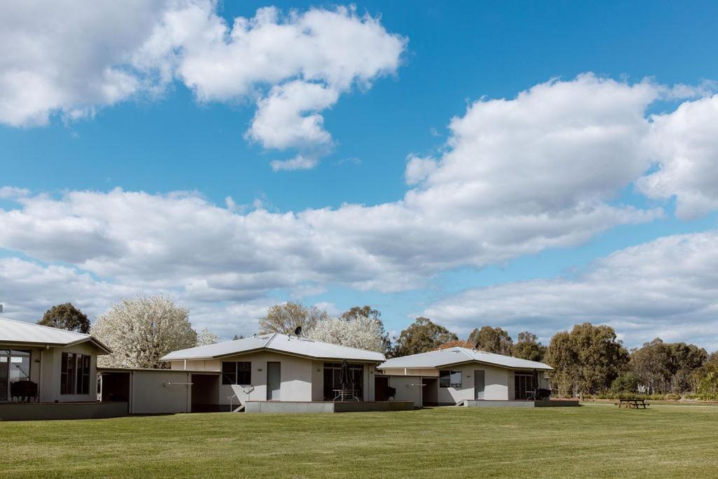 Tindarra Resort Moama Exterior foto